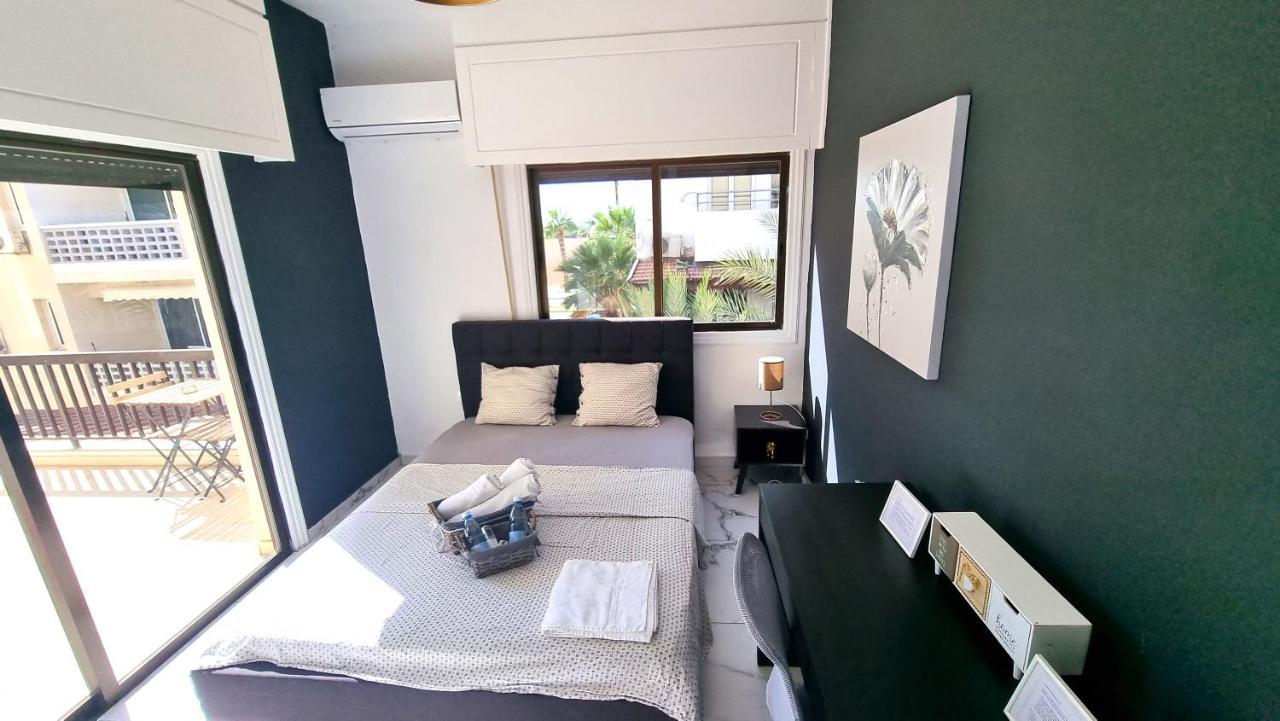 Cozy Beach Apt, Near Airport With 100Mbit Internet Larnaca Exterior foto