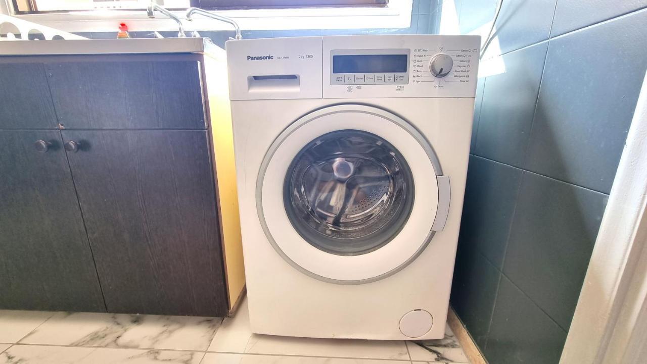 Cozy Beach Apt, Near Airport With 100Mbit Internet Larnaca Exterior foto